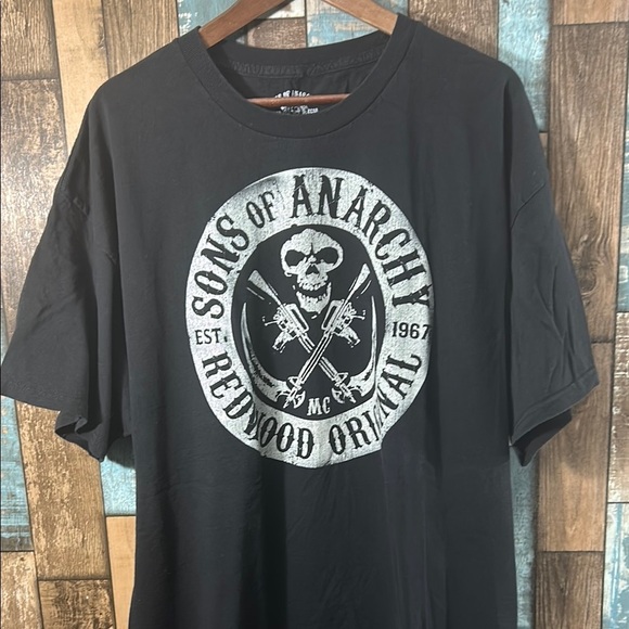 Sons of Anarchy Graphic Black T-Shirt - Picture 3 of 9